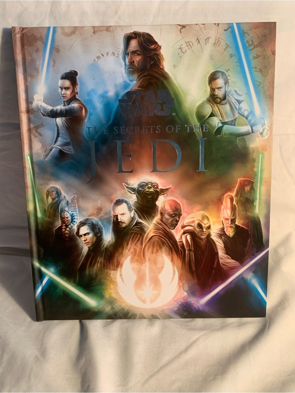 Star Wars: The Secrets of the Jedi Hardcover - Multicolor Cover